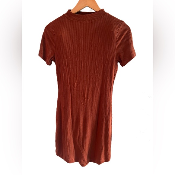 Bodycon T-Shirt Dress - Picture 2 of 4